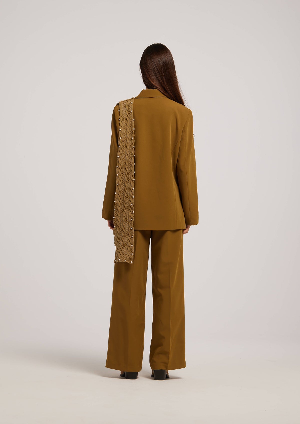 ANDRES SUIT